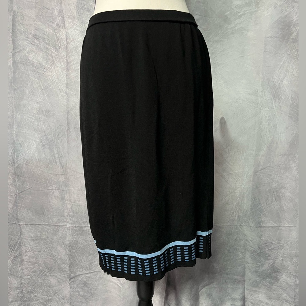 Grace Dane Lewis Petites Vintage Black Skirt with Blue Trim & Elastic Waist - PL